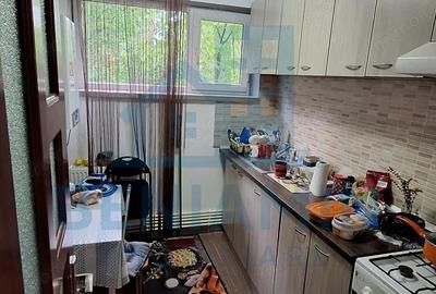 Apartament decomandat 2 camere Rovine Dezrobirii etaj 3 - 2