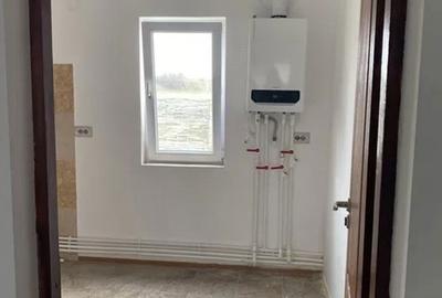 Casă cu 3 camere cu Teren 300 Mp în Lumina - 4