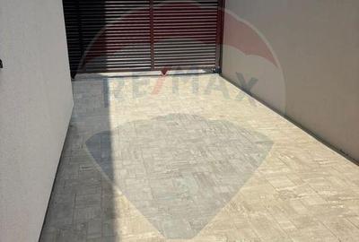 Casa de vanzare cu 5 camere ?i curte Bragadiru - 2