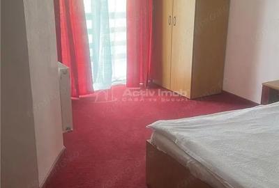 Casă cu 8 camere cu Teren 1000 Mp în Moieciu - 1