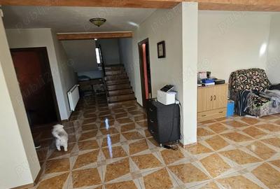 Casă cu 6 camere cu Teren 630 Mp în Copăcelu - 1