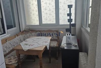 Apartament cu 3 camere decomandat în Central - 10