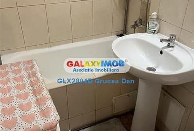 1dec1918 | garsoniera 40mp | 1980 | cada balcon | metrou - 8