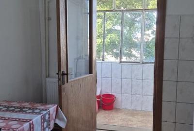 TOMIS 3 | DECOMANDAT | EXCLUSIVITATE - 9