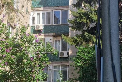 Apartament cu 4 camere semidecomandat în Central - 11