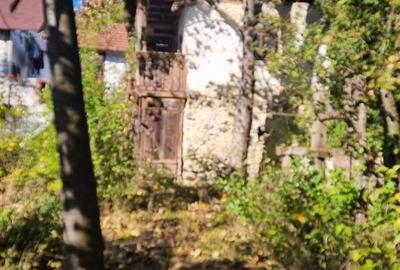 Teren intravilan 1781 mp în Băile Olănești – zonă turistică - 2