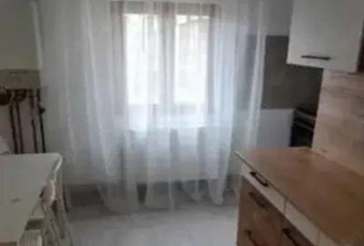 Apartament cu 3 camere decomandat în Bucovina - 3