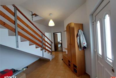Casă cu 5 camere cu Teren 540 Mp în Sânmihaiu Român - 4
