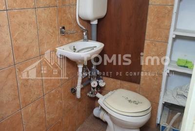 Apartament 4 camere decomandat, centrala pe gaz, zona Casa de Cultura