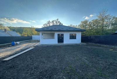 Casa noua de vanzare, centrul Feresti VS, teren 650mp - 5