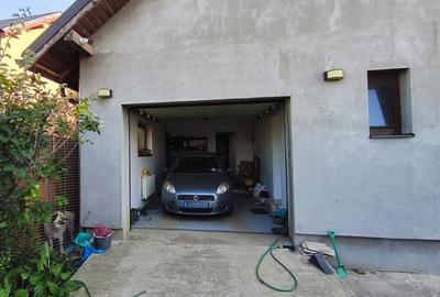 Casa 5 camere, garaj si terasa de 37 mp | Zona linistita Casa 5 camere, garaj si terasa de 37 mp | Zona linistita - 12