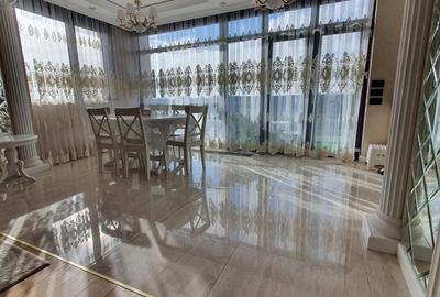 Casă cu 5 camere cu Piscina în Băneasa - 4