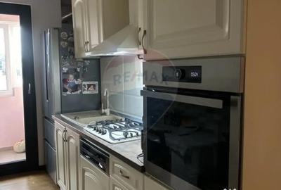 Apartament cu 3 camere decomandat în Central - 9