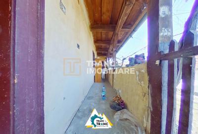 Casă cu 3 camere cu Canalizare în Buteni - 4