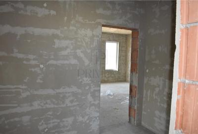 Casă individuală cu 4 camere cu Canalizare în Moșnița Nouă - 14