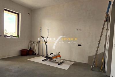 Apartament cu 3 camere decomandat în Dacia - 18