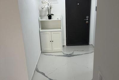 Închiriere apartament Minerilor ,2 camere etaj 1 ,loc de parcare inclus - 15