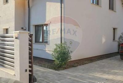 Casă cu 4 camere cu Teren 250 Mp în Calea Clujului - 8