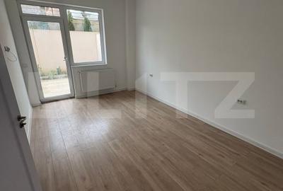 Apartament cu o camera, decomandat, 32 mp + terasa 24 mp, Hlincea - 1