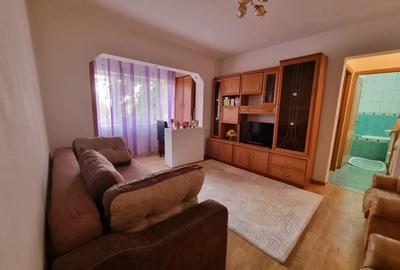 Apartament 3 camere, etaj 2, zona Iulius Mall - 1