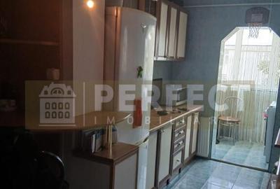 Zona PALTINIS, 58mp, 3 camere , AN 1986!! Pret 71000 euro!! - 9