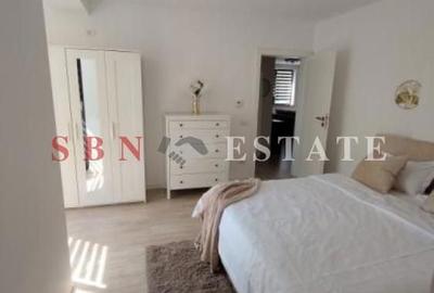 Apartament cu 3 camere decomandat în Titan