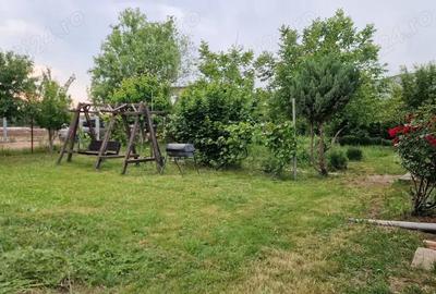 Casă cu 6 camere cu Teren 1000 Mp în Săftica - 1