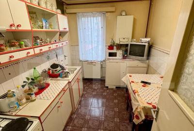 Apartament cu 3 camere decomandat în Central - 6