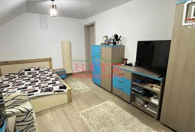 Casă cu 4 camere cu Teren 560 Mp în Central - 7