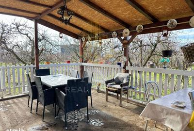 Casă cu 4 camere în Săbișa - 4