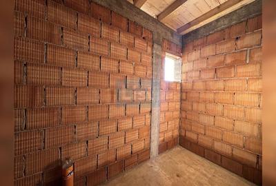 Casă cu 4 camere cu Teren 2000 Mp în Suceagu - 12