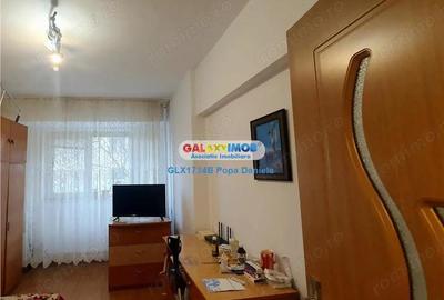 Vanzare 3 camere decomandat etaj 2 bloc 1988 Calea Vacaresti - 14