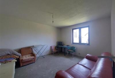 PRET REDUS!!! Casa parter cu pod mansardabil in Livada - 6
