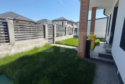 Casă cu 4 camere cu Teren 400 Mp în Central - 11