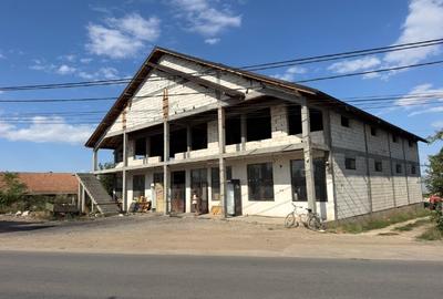 Vand/inchiriez spatiu comercial