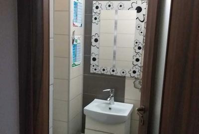 Apartament cu 3 camere decomandat în Nicolina - 3