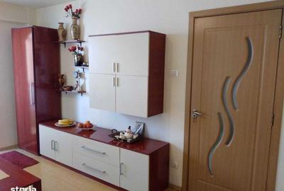 Apartament cu 2 camere decomandat în Berceni