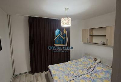 Apartament cu 3 camere semidecomandat în Dâmbu Pietros - 1