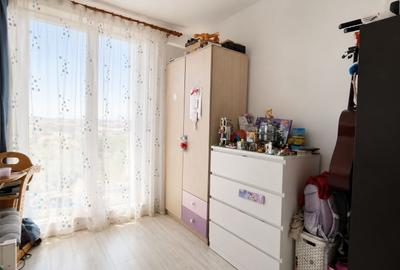 Apartament cu 3 camere decomandat în Soarelui - 11
