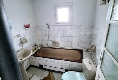 Casa de vanzare, cu 4 camere, 184 mp, in zona Dorna Arini, loc. Rusca - 15