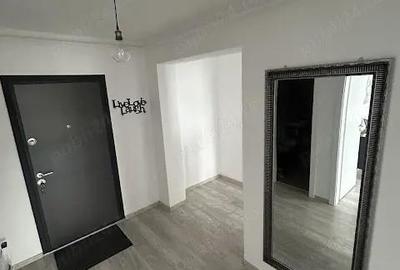 Apartament cu 2 camere decomandat în Central - 3