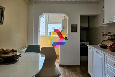 Apartament cu patru camere, zona Calea Bucuresti - Judetean 100 MP - 7