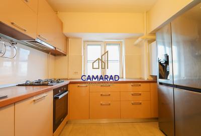 Apartament cu 3 camere semidecomandat, mobilat în Decebal - 8