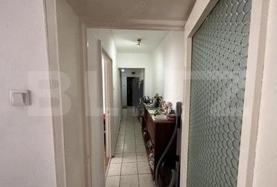 Apartament cu 3 camere decomandat în Central - 1