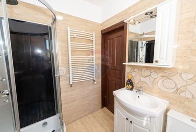 Casa / Vila cu 3 camere de inchiriat strada Pargarilor Stefan cel Mare - 18