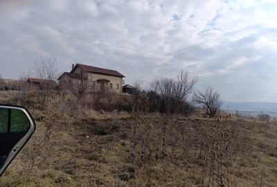 Teren de 967 mp, în Central - 2