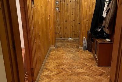 Apartament cu 2 camere decomandat, mobilat în Aradului