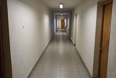 Birou, 370 mp în Gării