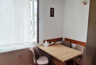 Apartament 3 camere – Aleea Postăvarul - 11