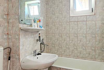 Apartament cu 3 camere semidecomandat în Dărmănești - 15